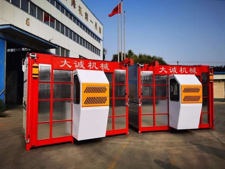 建筑施工電梯運行中異常情況如何解決？